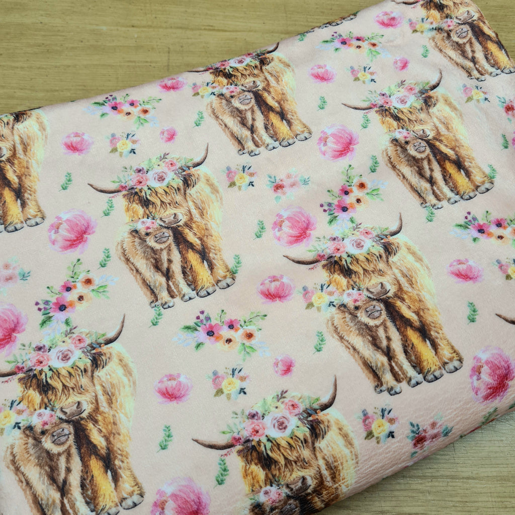 👉 PRINT ON DEMAND 👈 Highland Cows Pink Various Fabric Bases